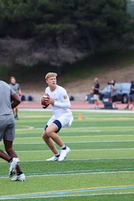 C4872082-A603-42A6-AFEC-43A750A1E519